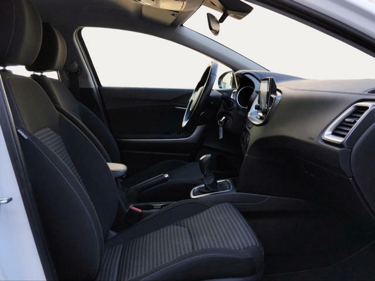 Foto Kia XCeed 9