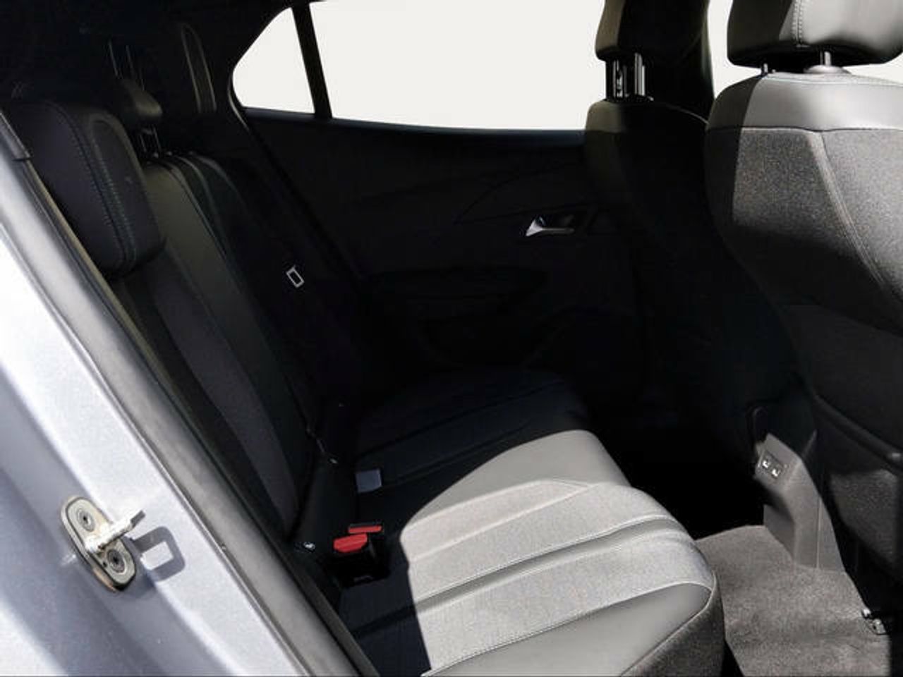 Foto Peugeot 2008 11