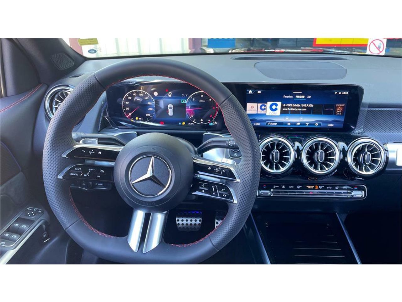 Foto Mercedes-Benz Clase GLB 9