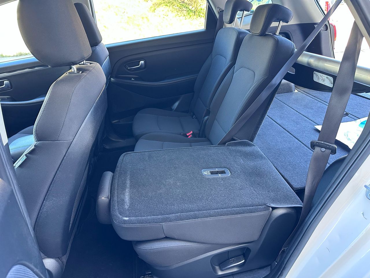 Foto Kia Carens 23