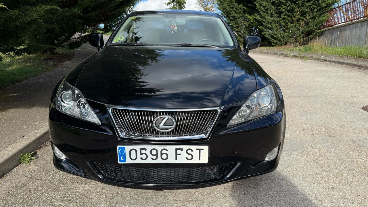 Foto Lexus IS 5