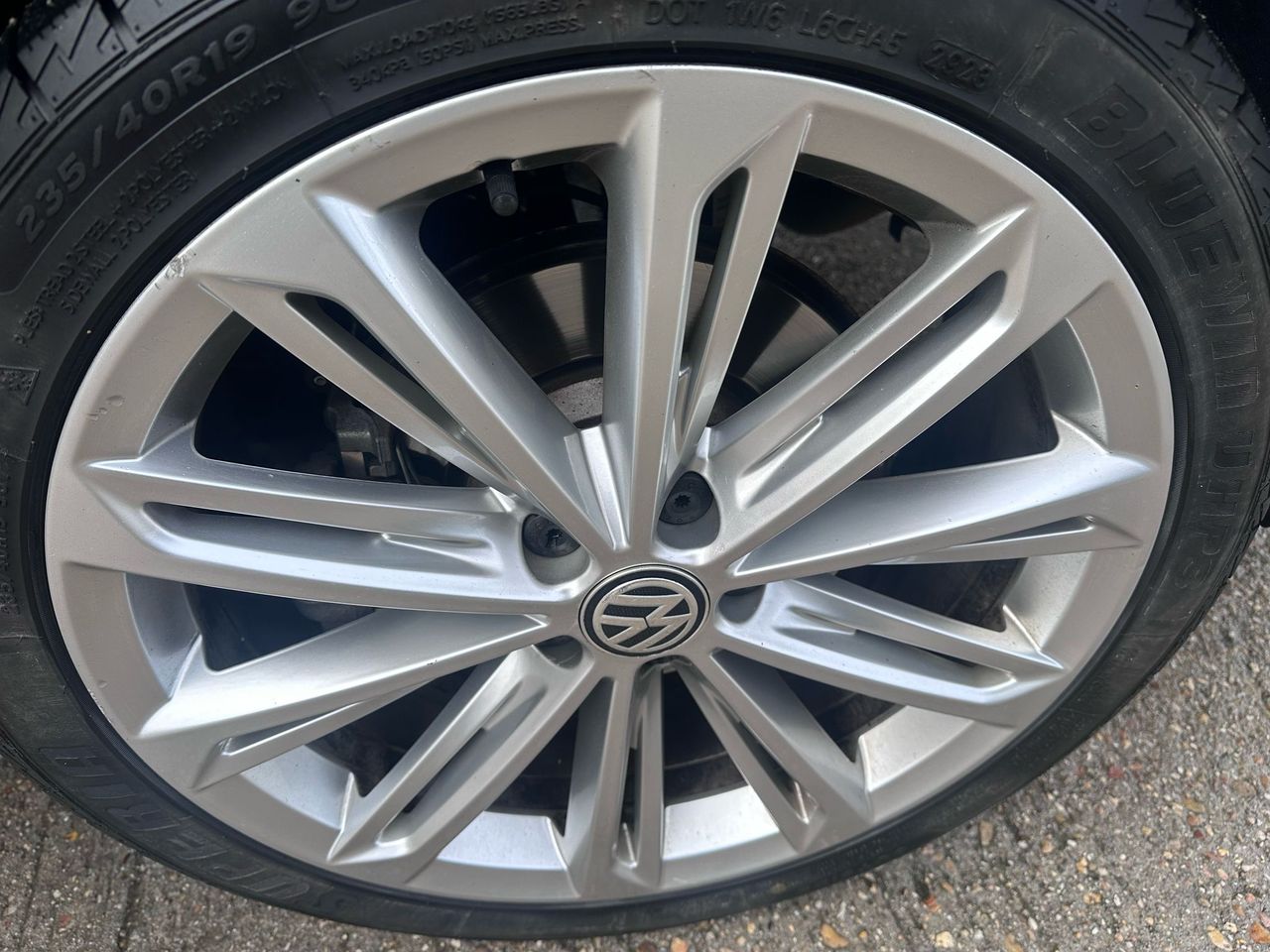 Foto Volkswagen Passat 31