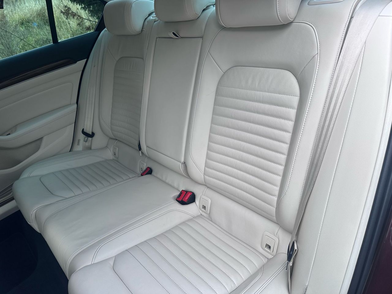 Foto Volkswagen Passat 34