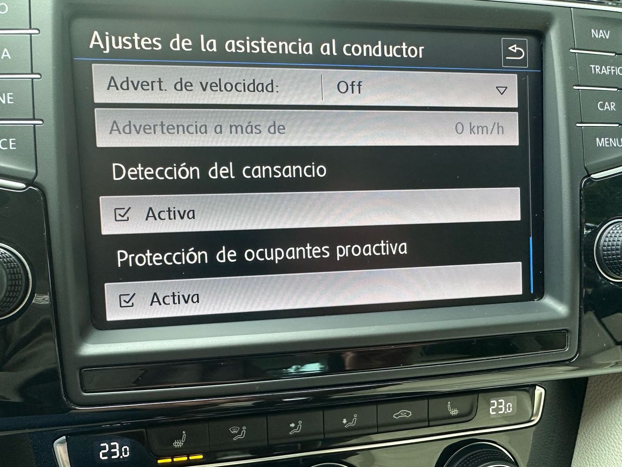 Foto Volkswagen Passat 79
