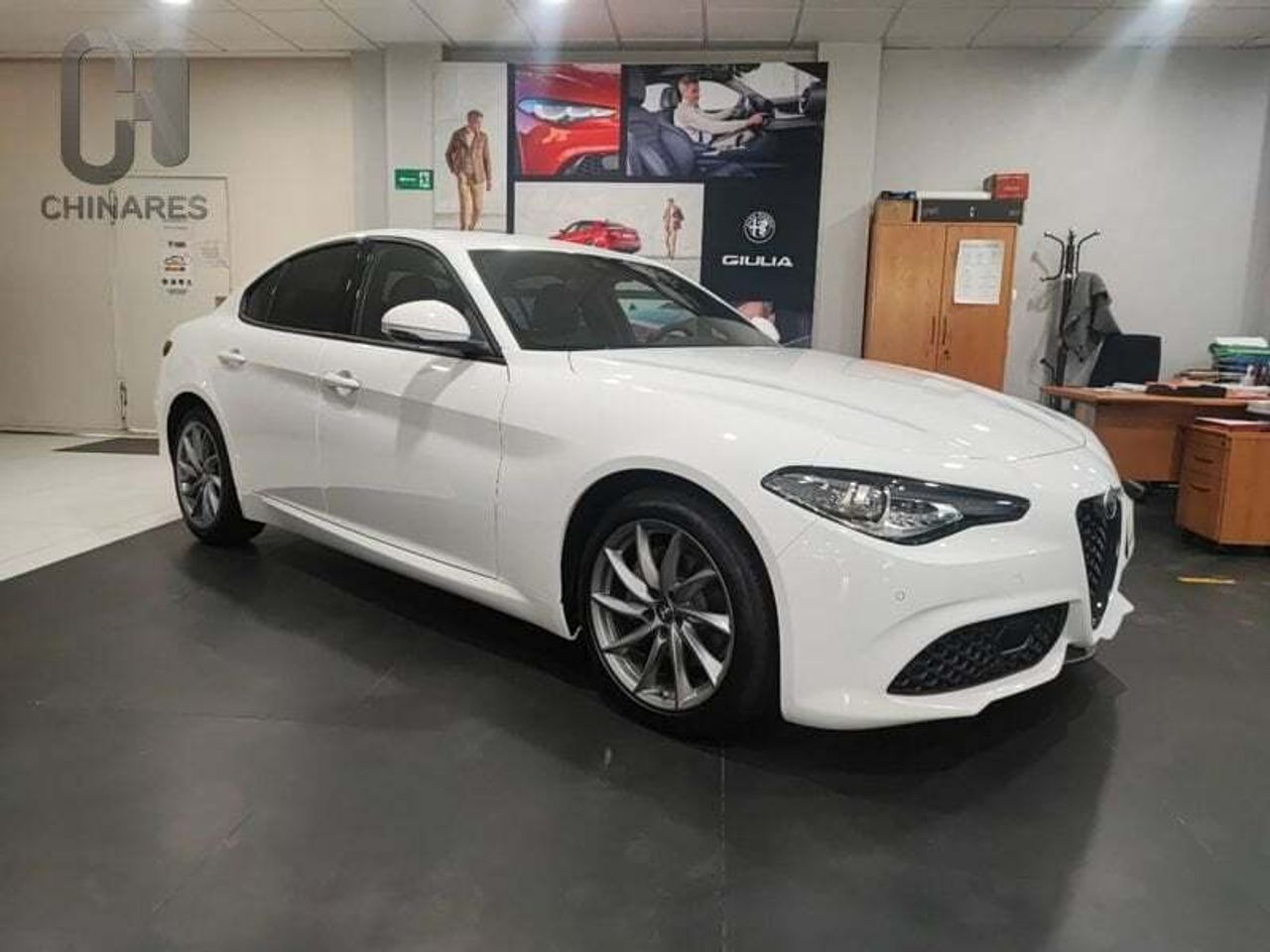 Foto Alfa Romeo Giulia 4