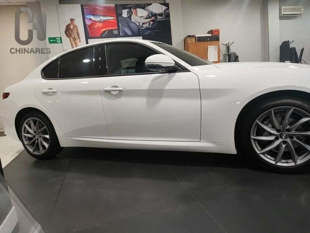 Foto Alfa Romeo Giulia 8