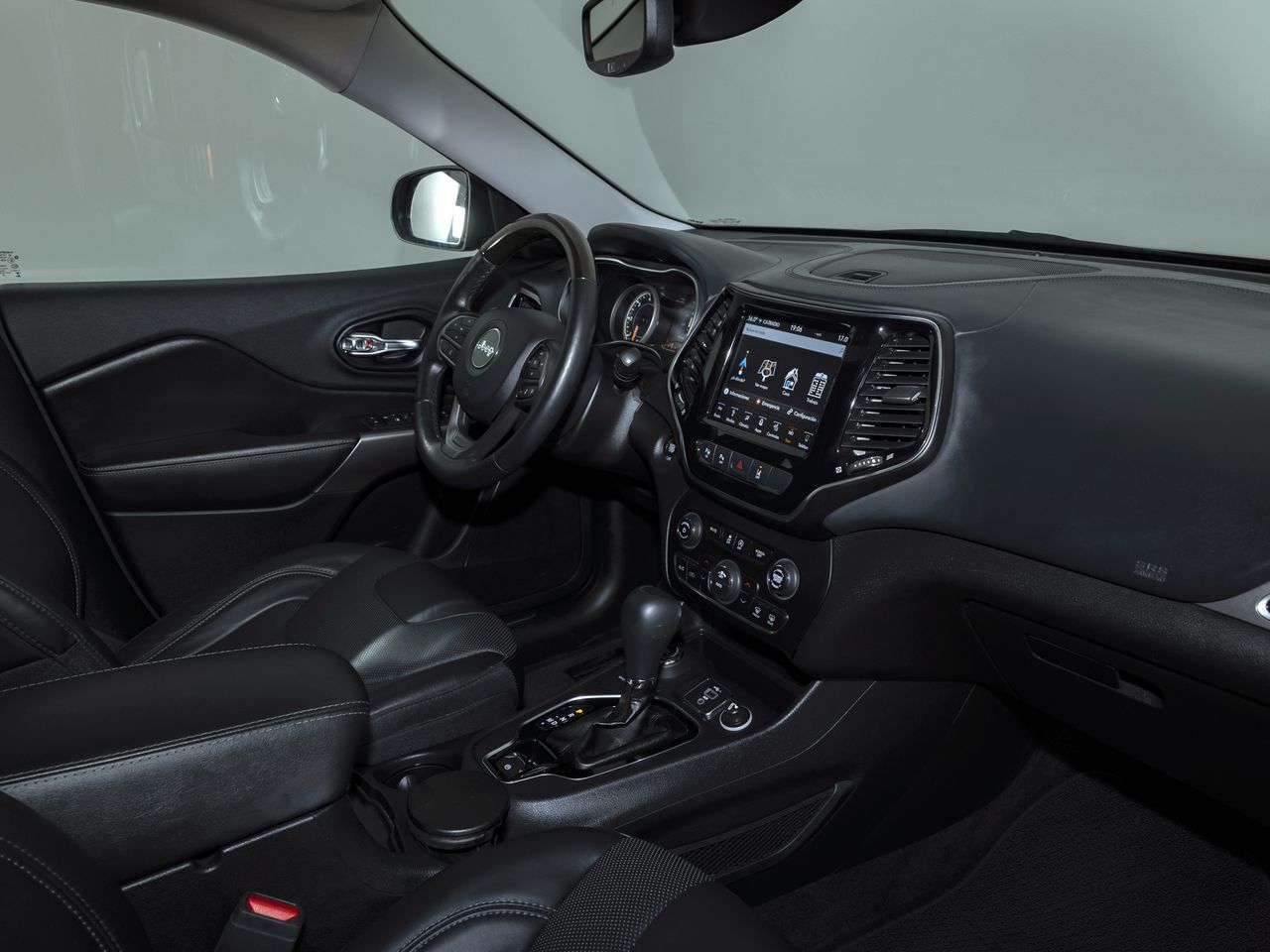 Foto Jeep Cherokee 18