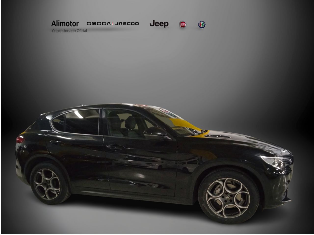 Foto Alfa Romeo Stelvio 1