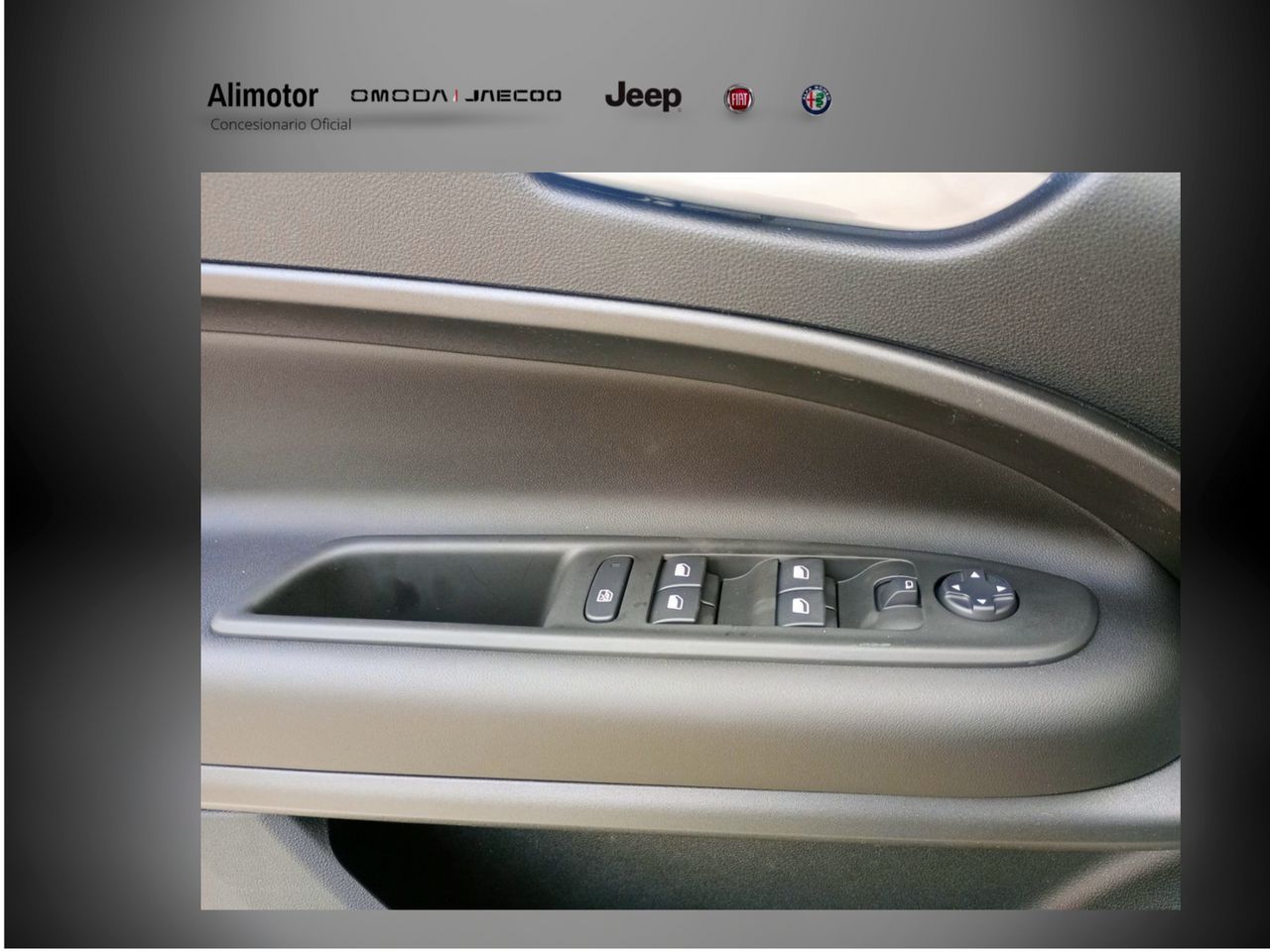 Foto Jeep Avenger 12
