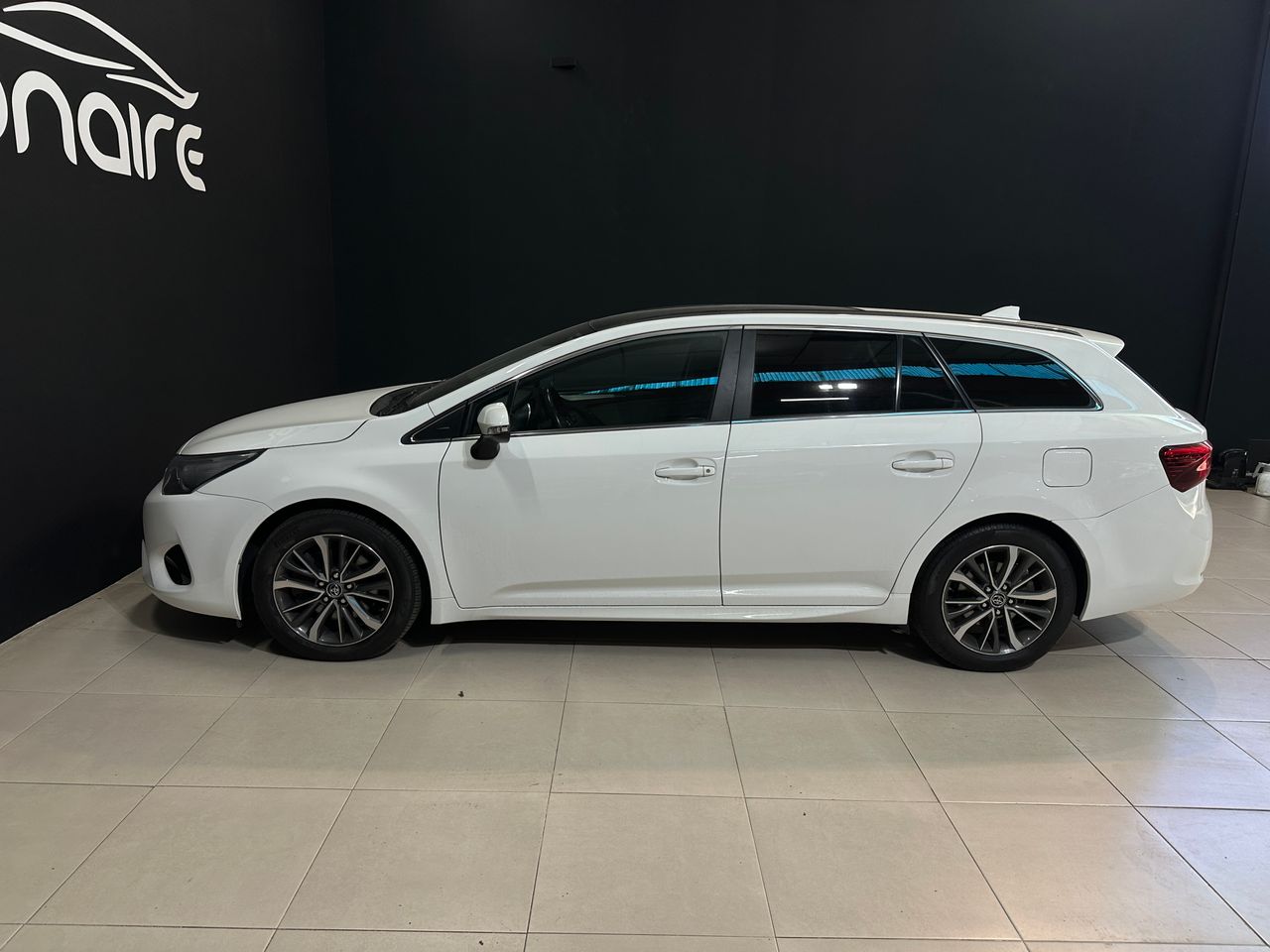 Foto Toyota Avensis 2