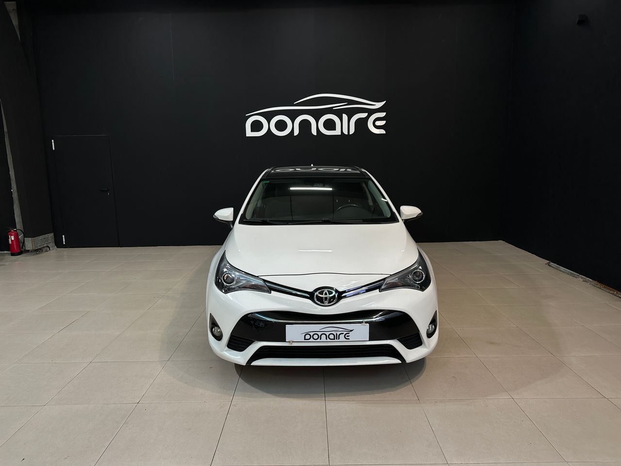 Foto Toyota Avensis 11