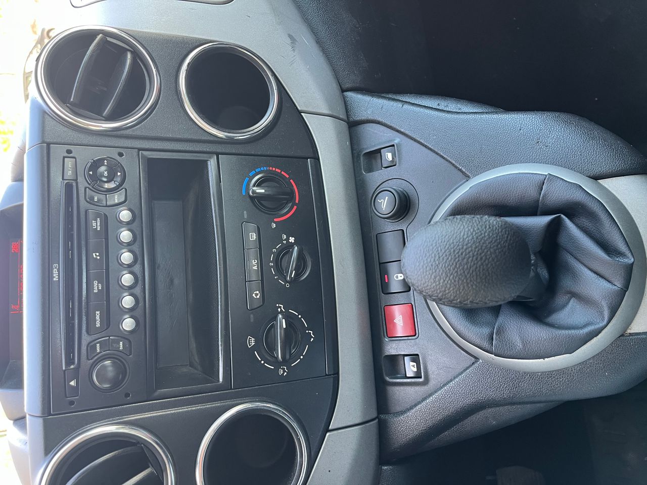 Foto Peugeot Partner 7