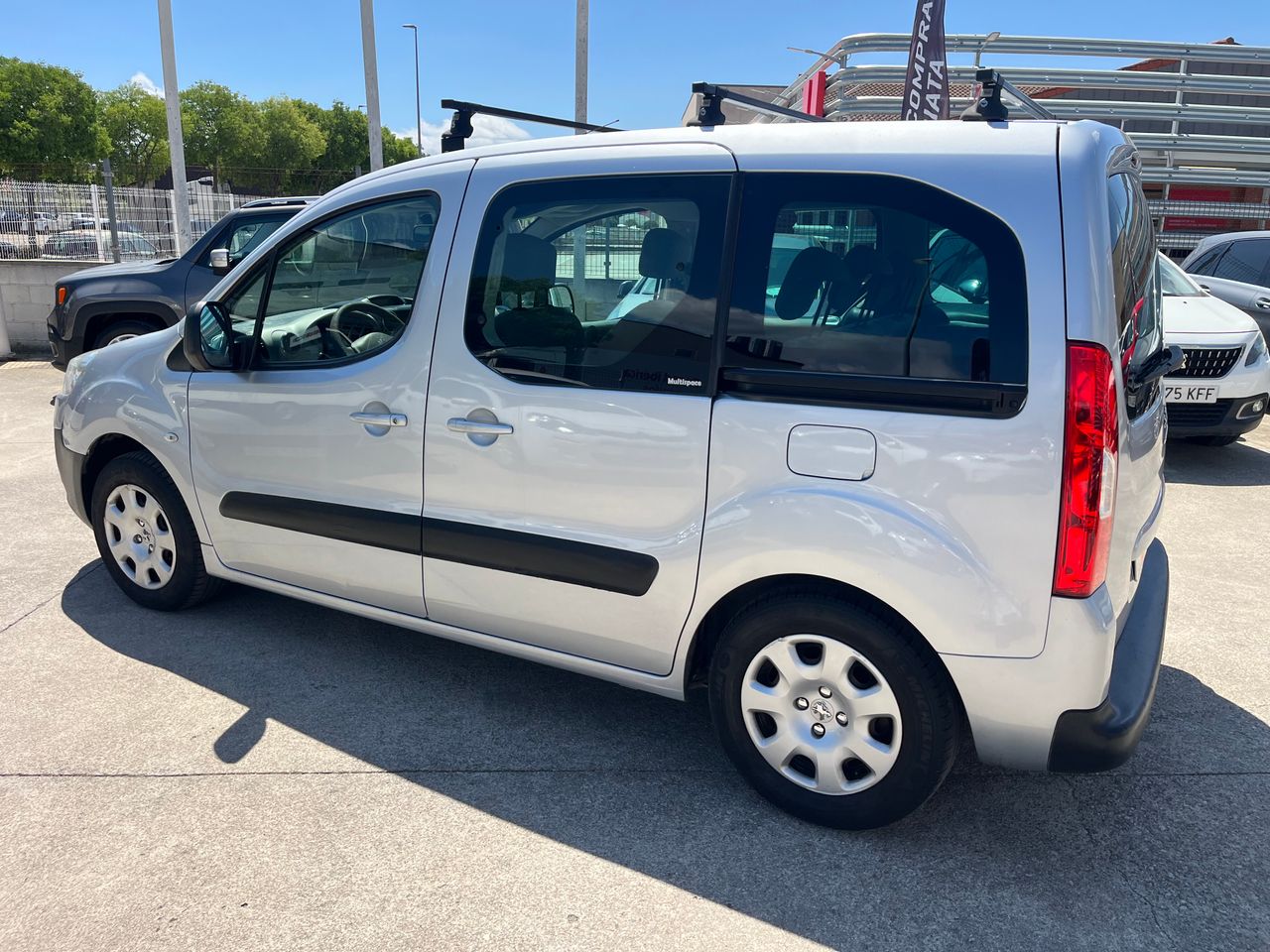 Foto Peugeot Partner 9