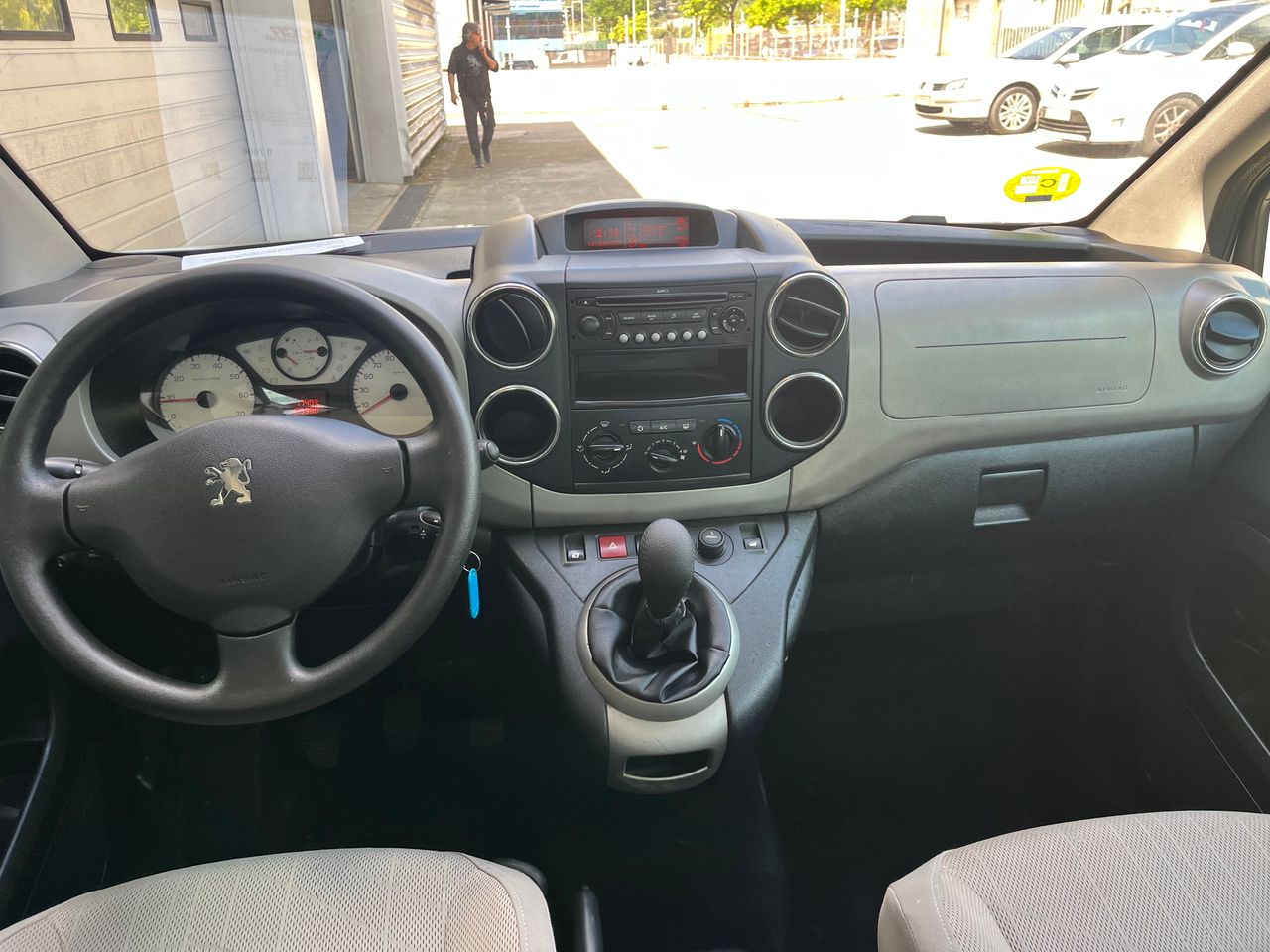 Foto Peugeot Partner 17