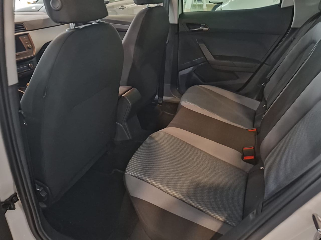 Foto Seat Arona 8