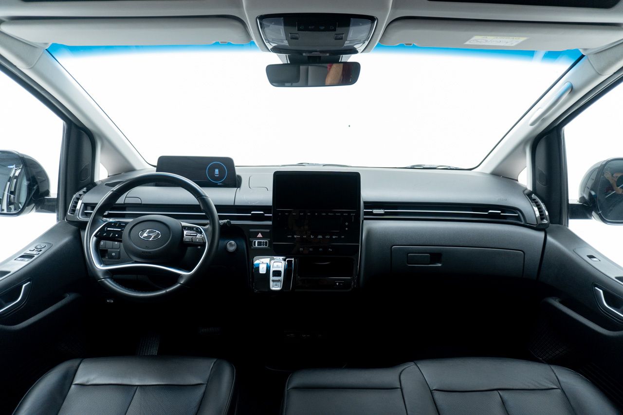 Foto Hyundai Staria 4