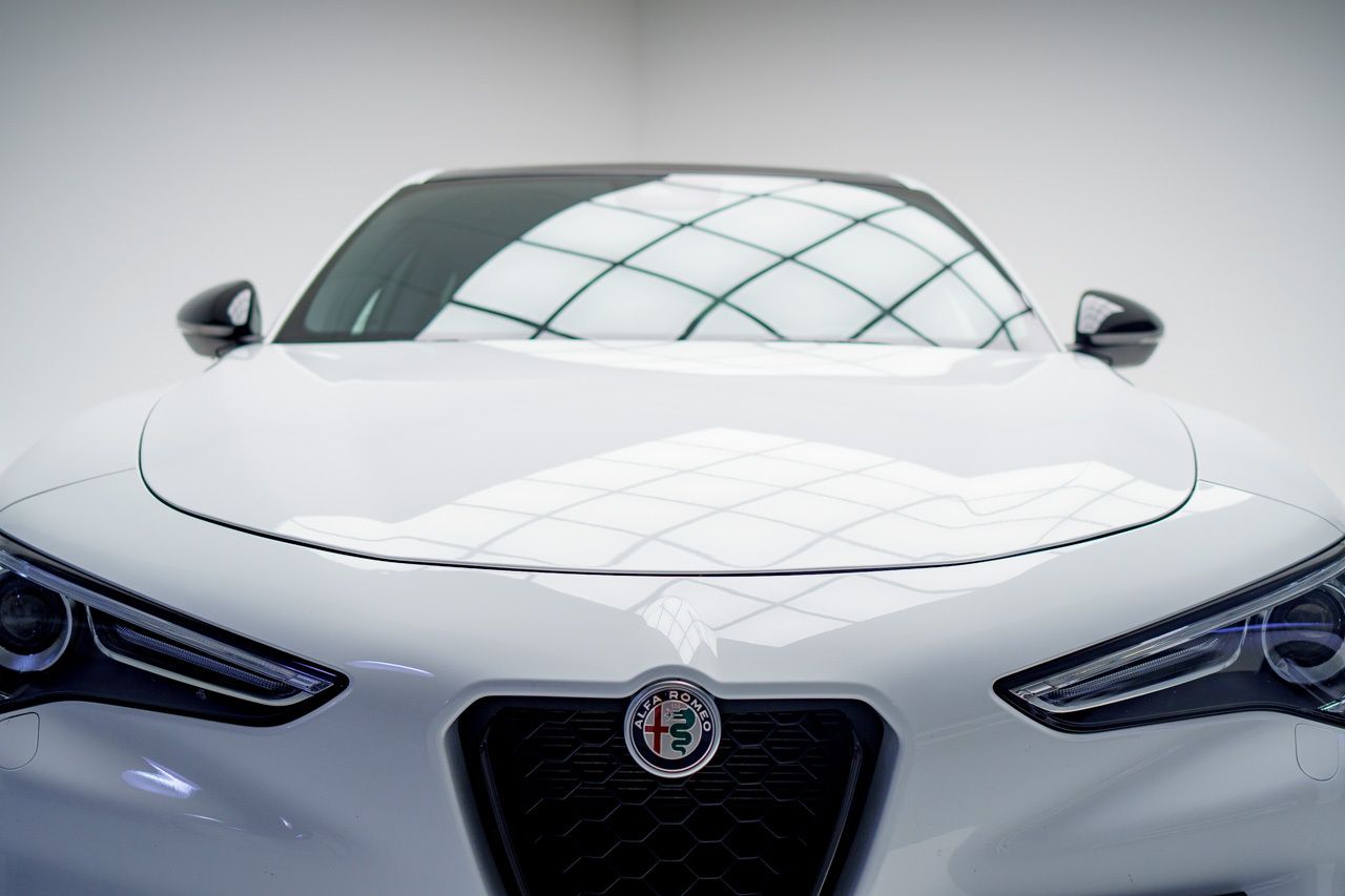 Foto Alfa Romeo Stelvio 30