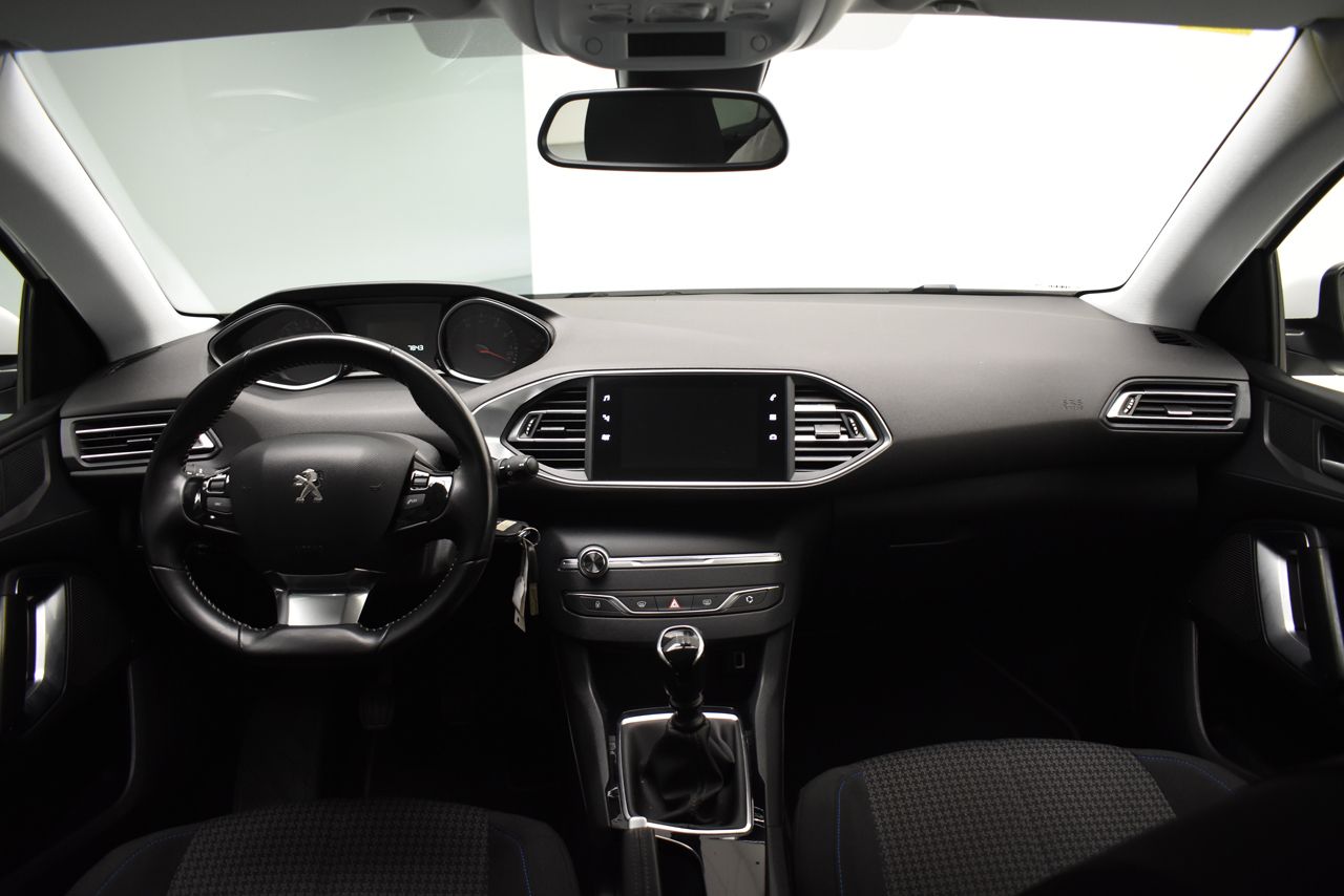 Foto Peugeot 308 6