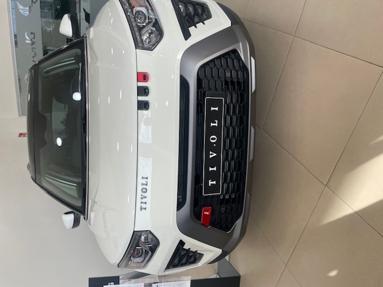 Foto SsangYong Tivoli 5
