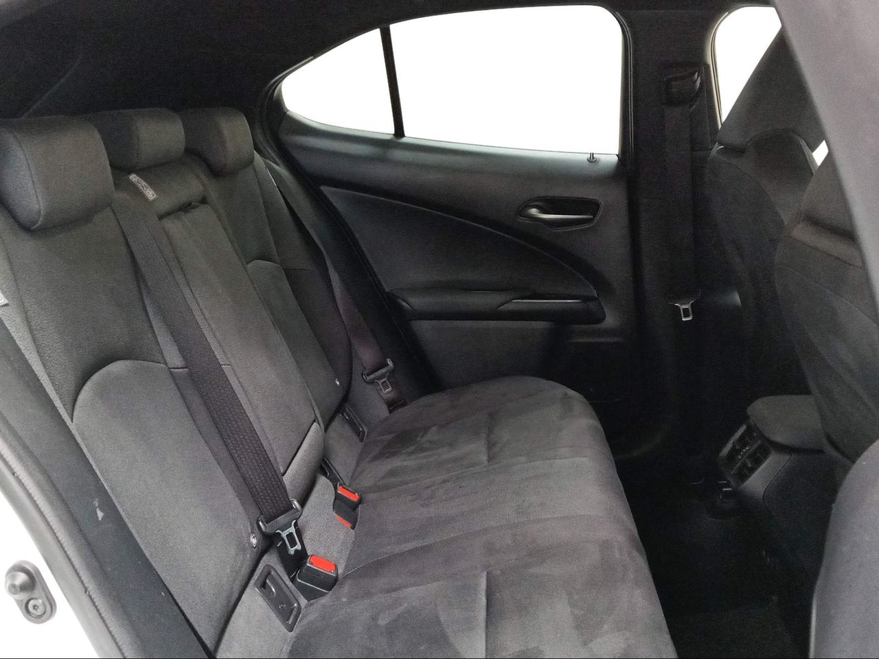 Foto Lexus UX 7