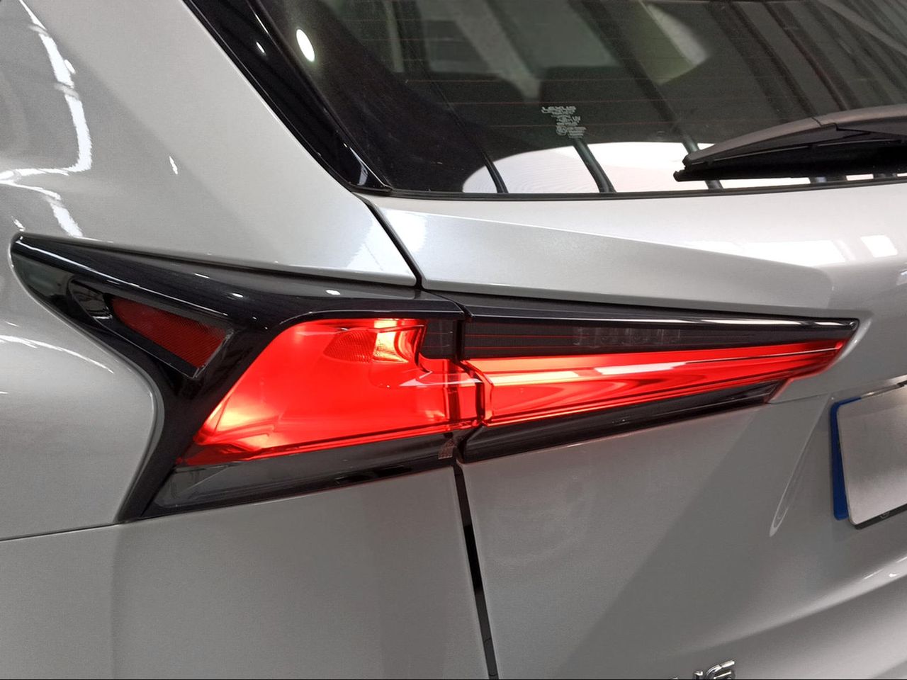 Foto Lexus NX 19