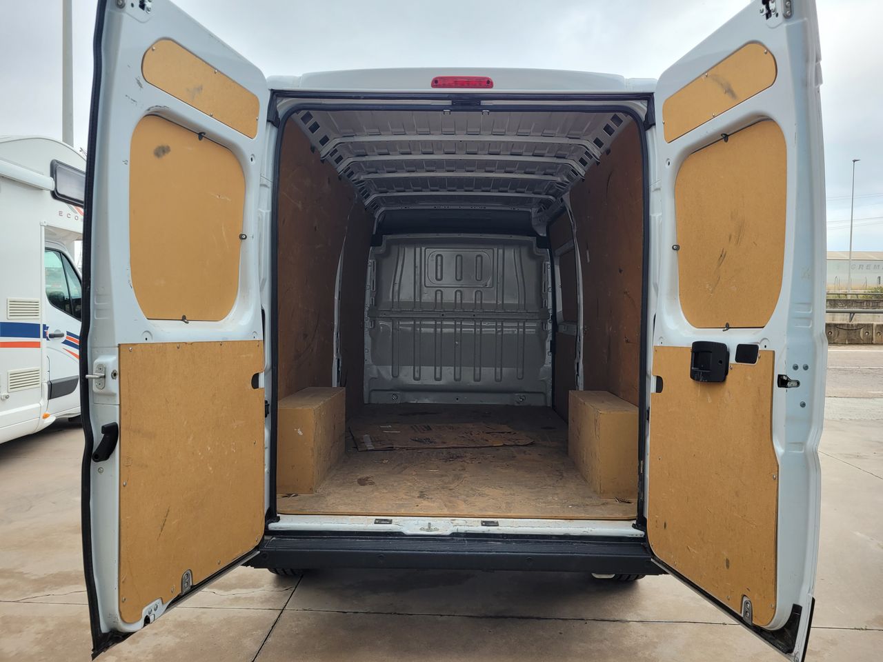 Foto Peugeot Boxer 8