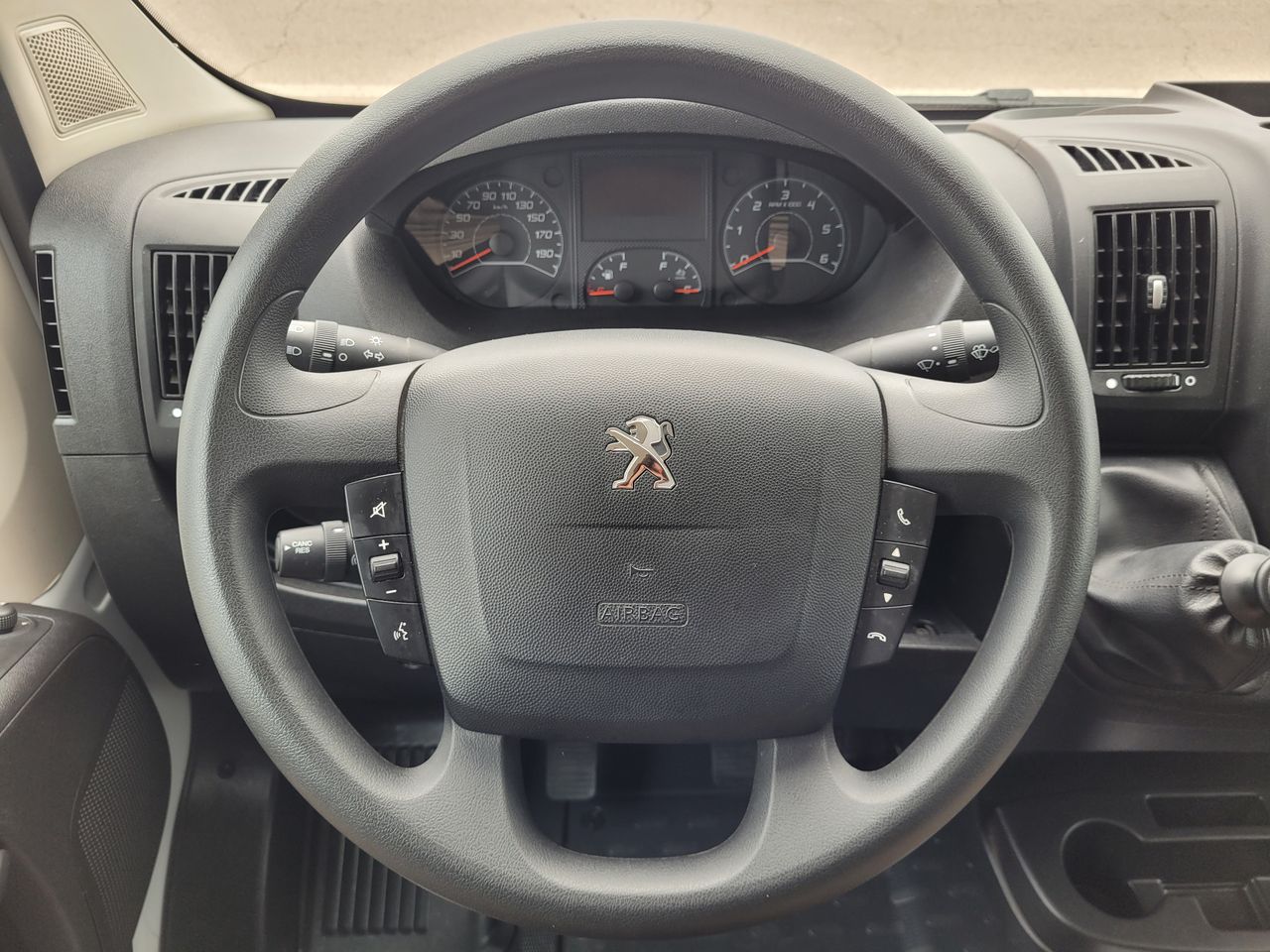 Foto Peugeot Boxer 12