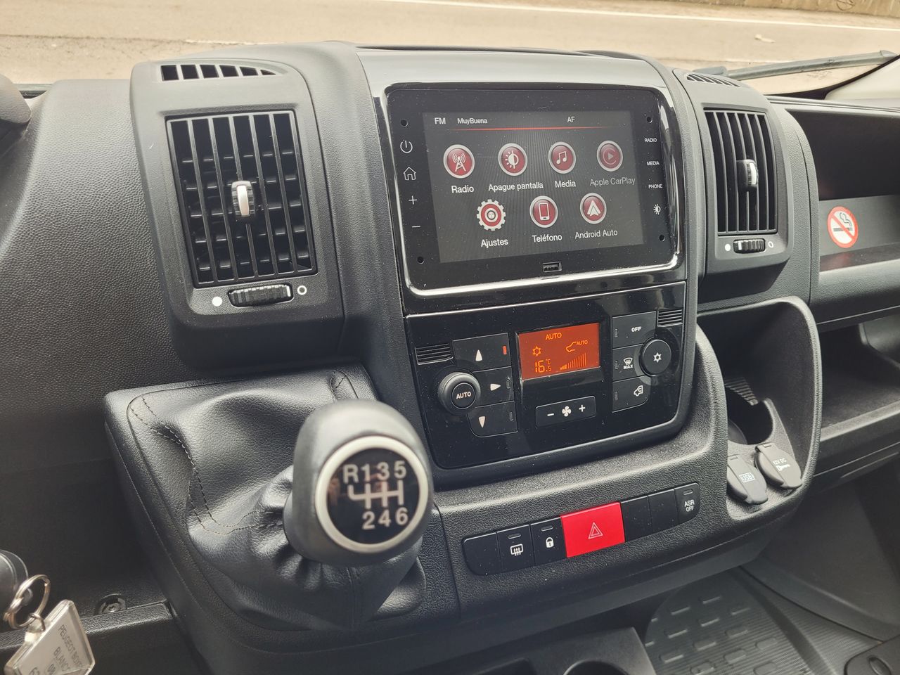 Foto Peugeot Boxer 16