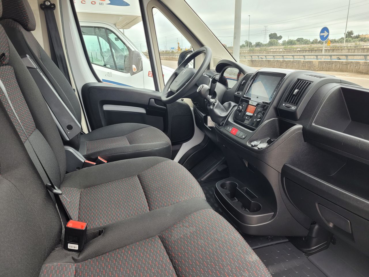 Foto Peugeot Boxer 18