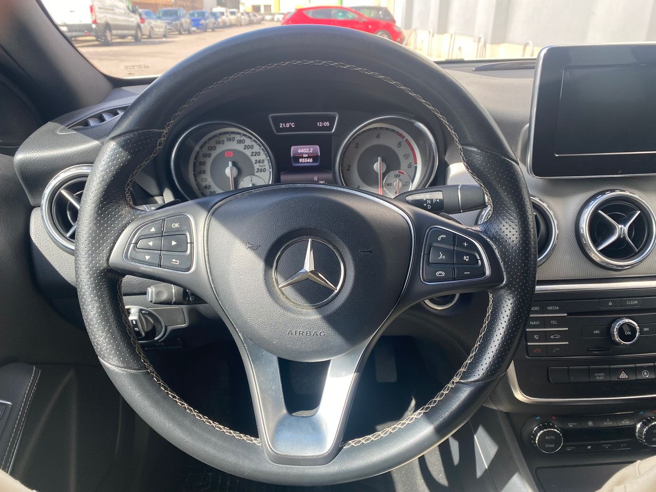 Foto Mercedes-Benz Clase GLA 8