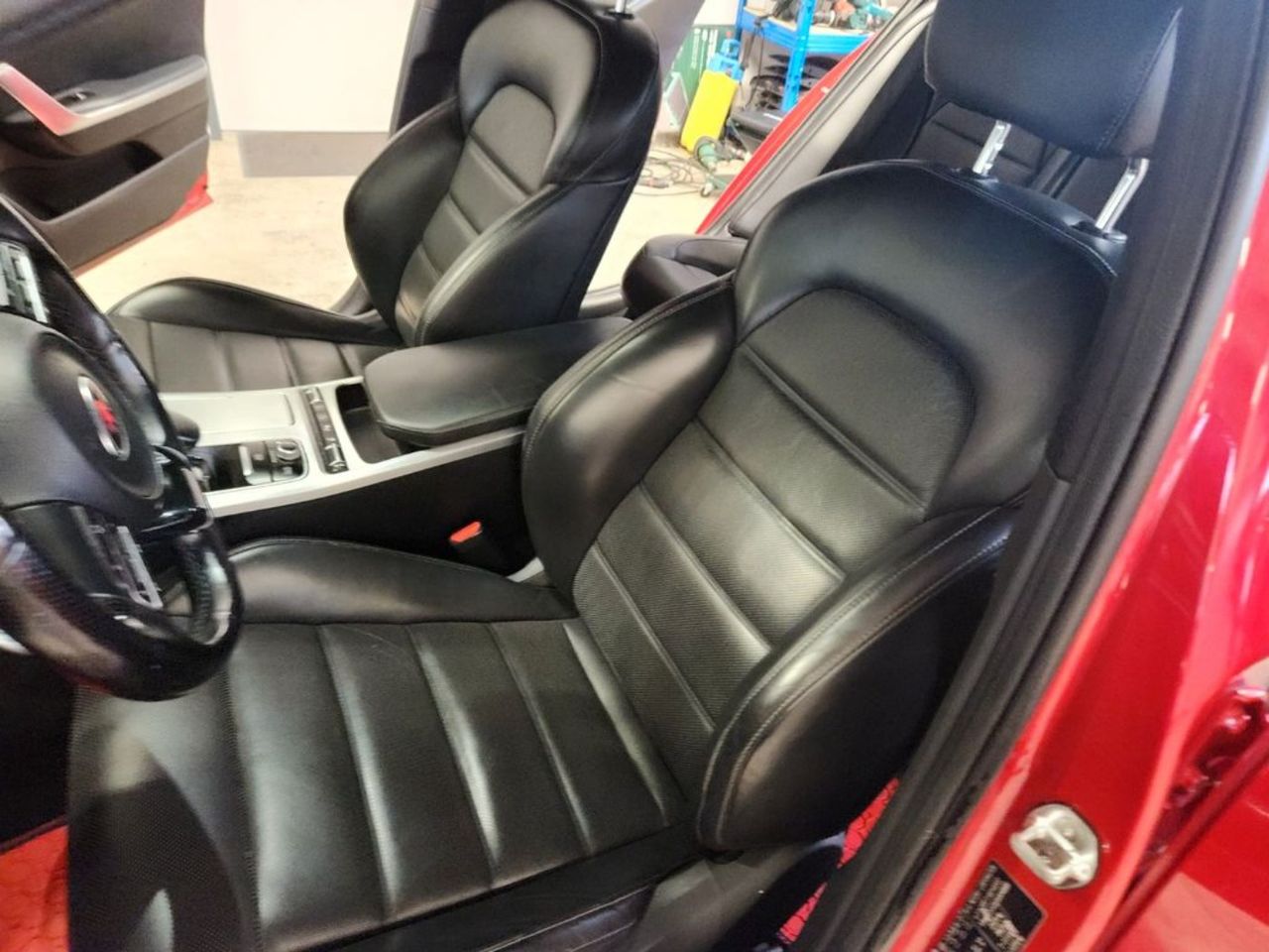 Foto Kia Stinger 14