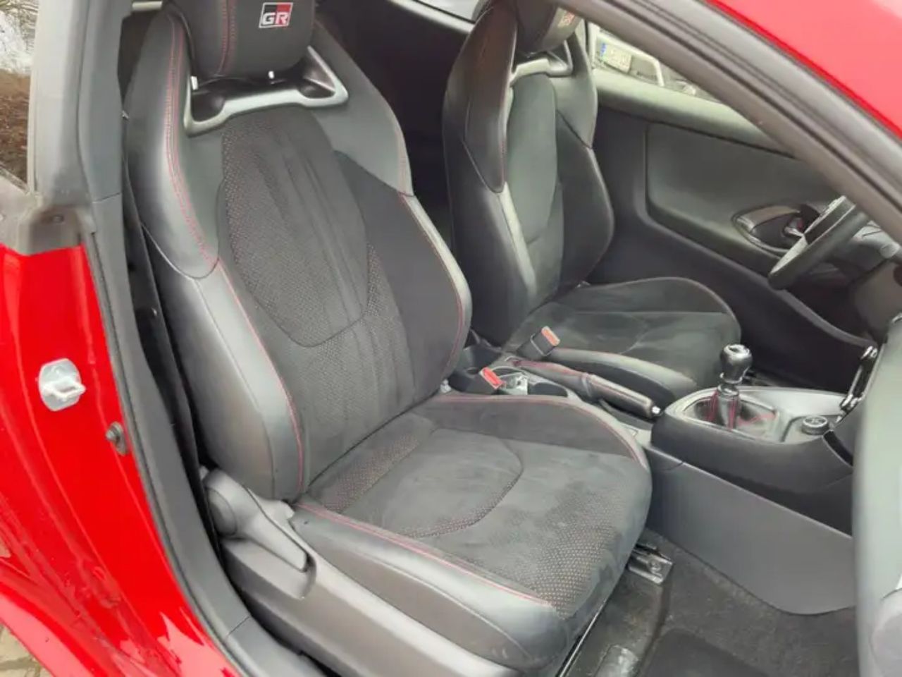Foto Toyota Yaris 5