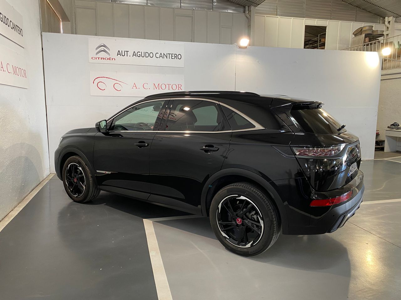 Foto DS Automobiles DS 7 18