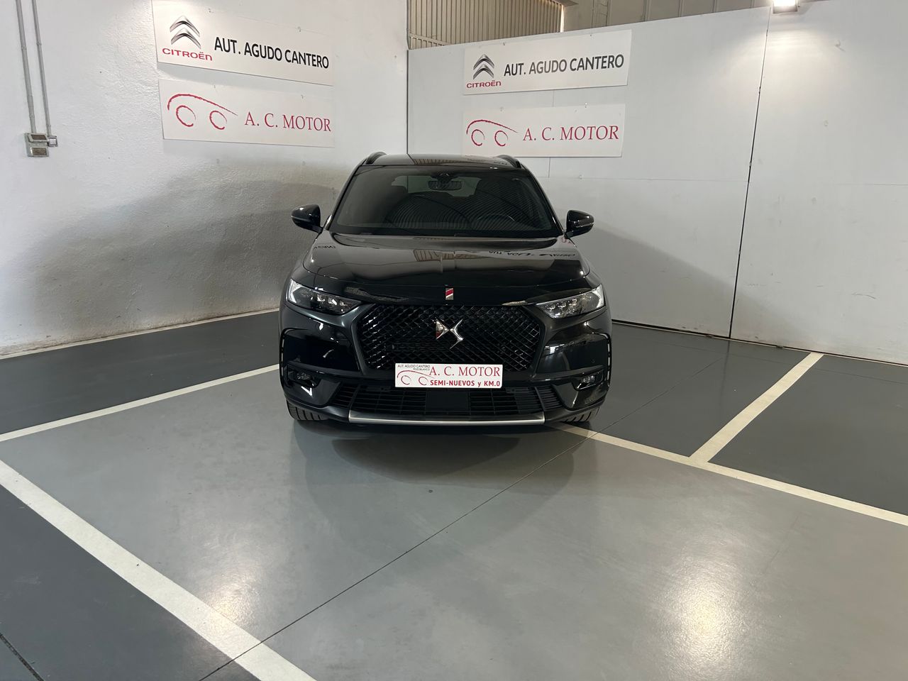 Foto DS Automobiles DS 7 9