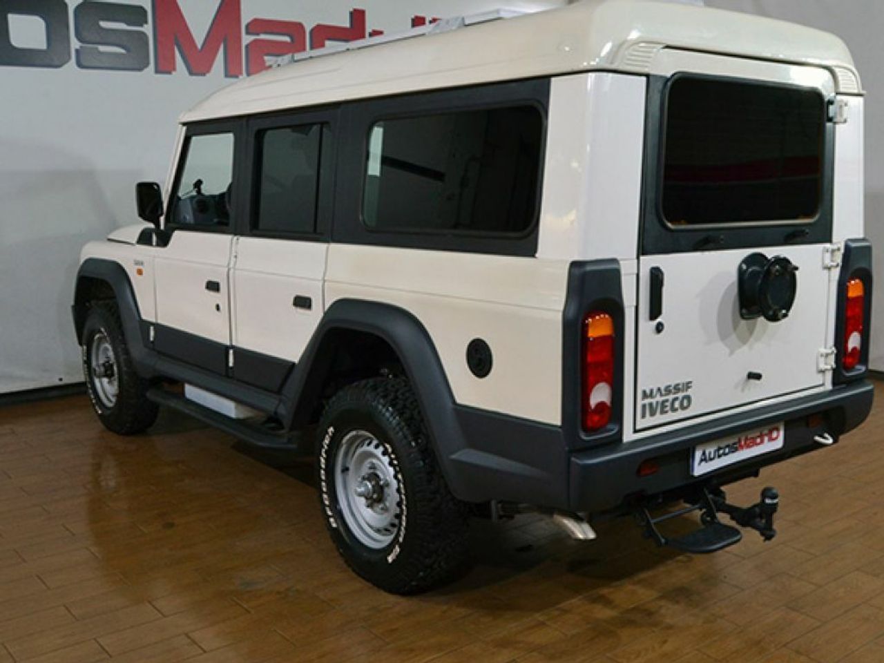 Foto Iveco Massif 13