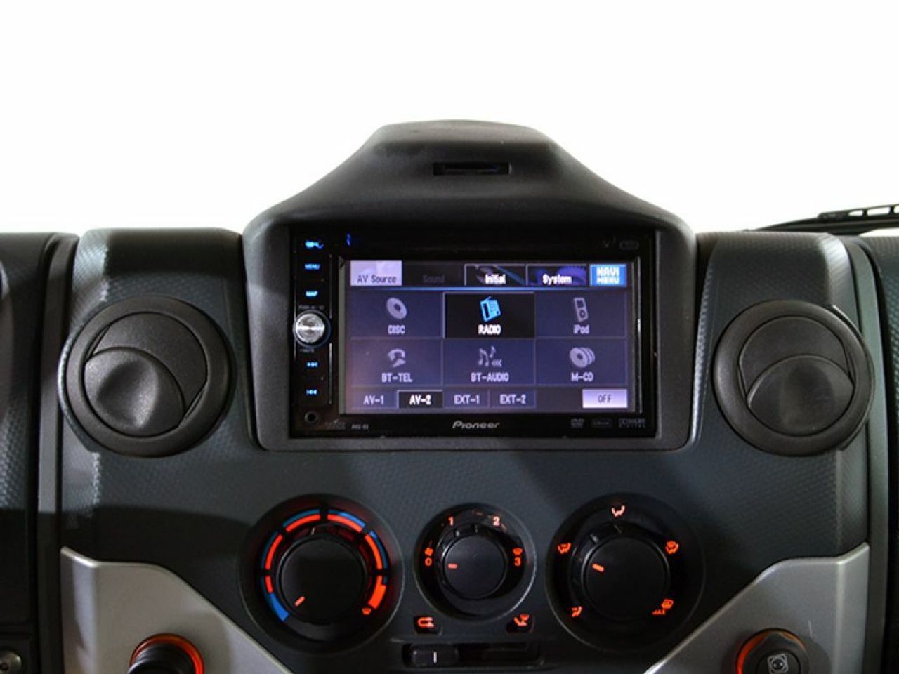 Foto Iveco Massif 28