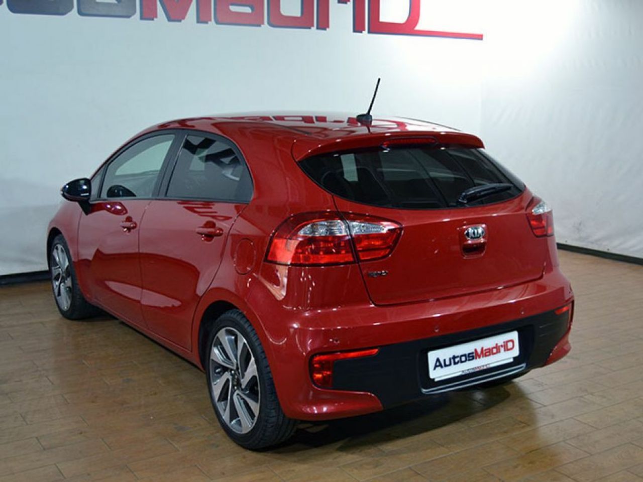 Foto Kia Rio 8