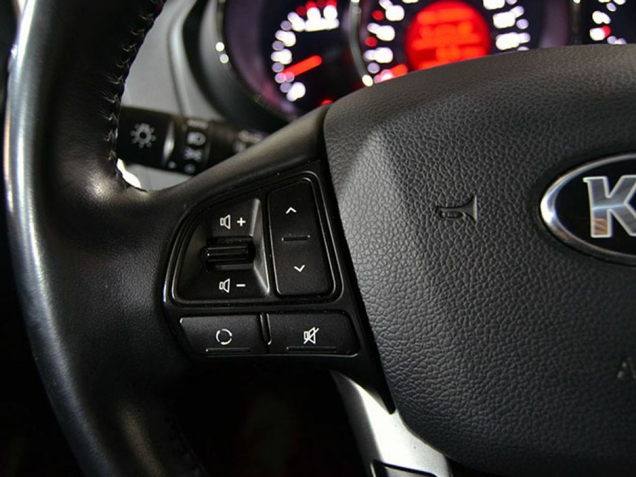 Foto Kia Rio 18