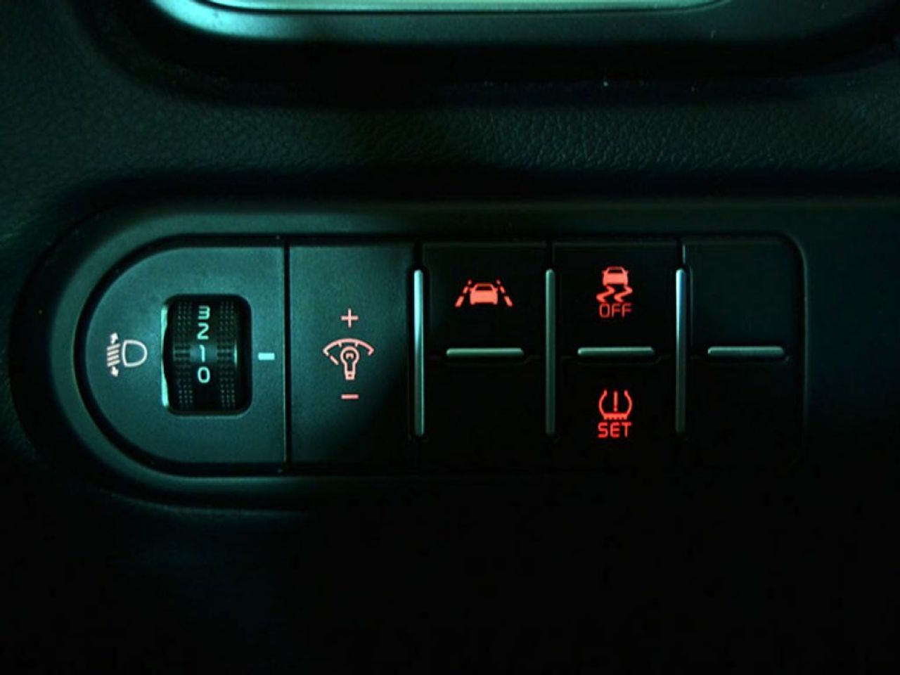 Foto Kia XCeed 16