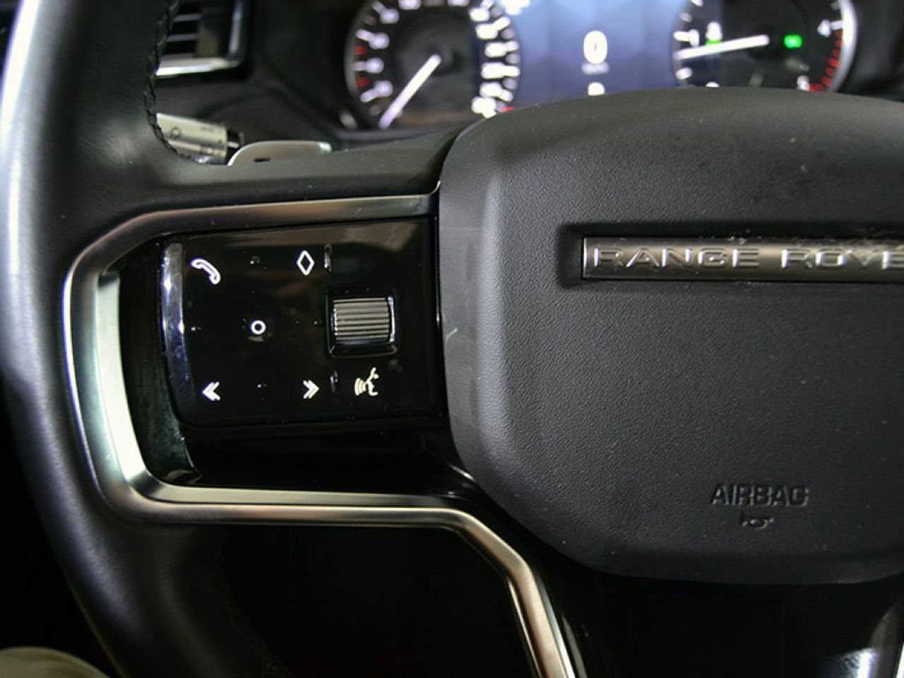 Foto Land-Rover Range Rover Velar 20