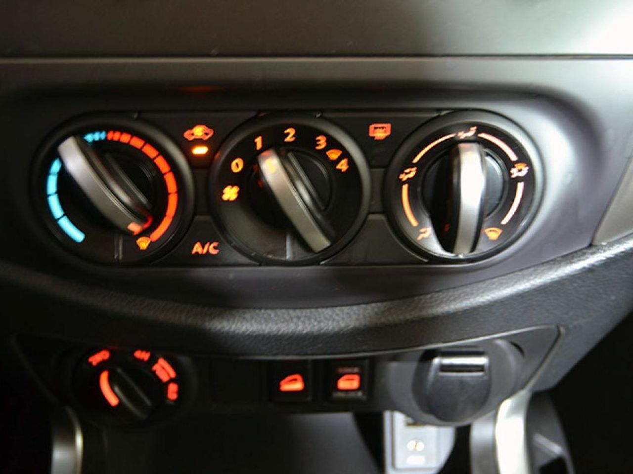 Foto Nissan Navara 25