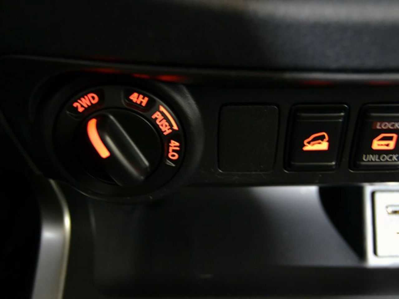 Foto Nissan Navara 26