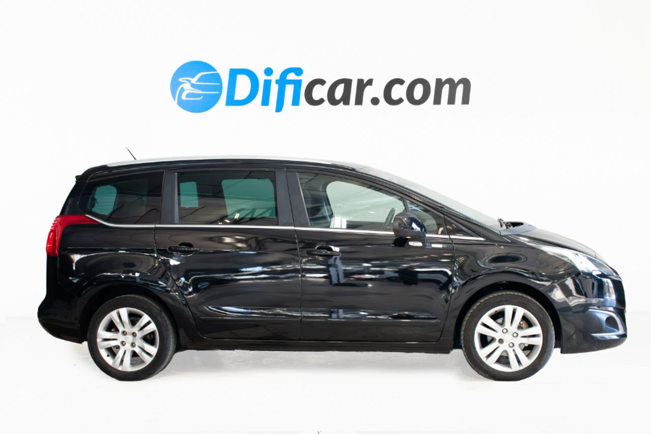 Foto Peugeot 5008 4