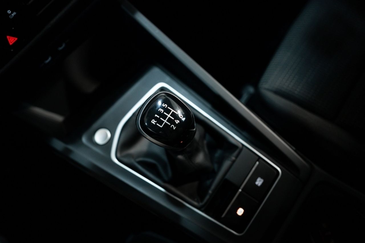 Foto Volkswagen Golf 24