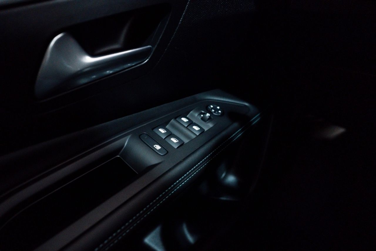Foto Peugeot 3008 12