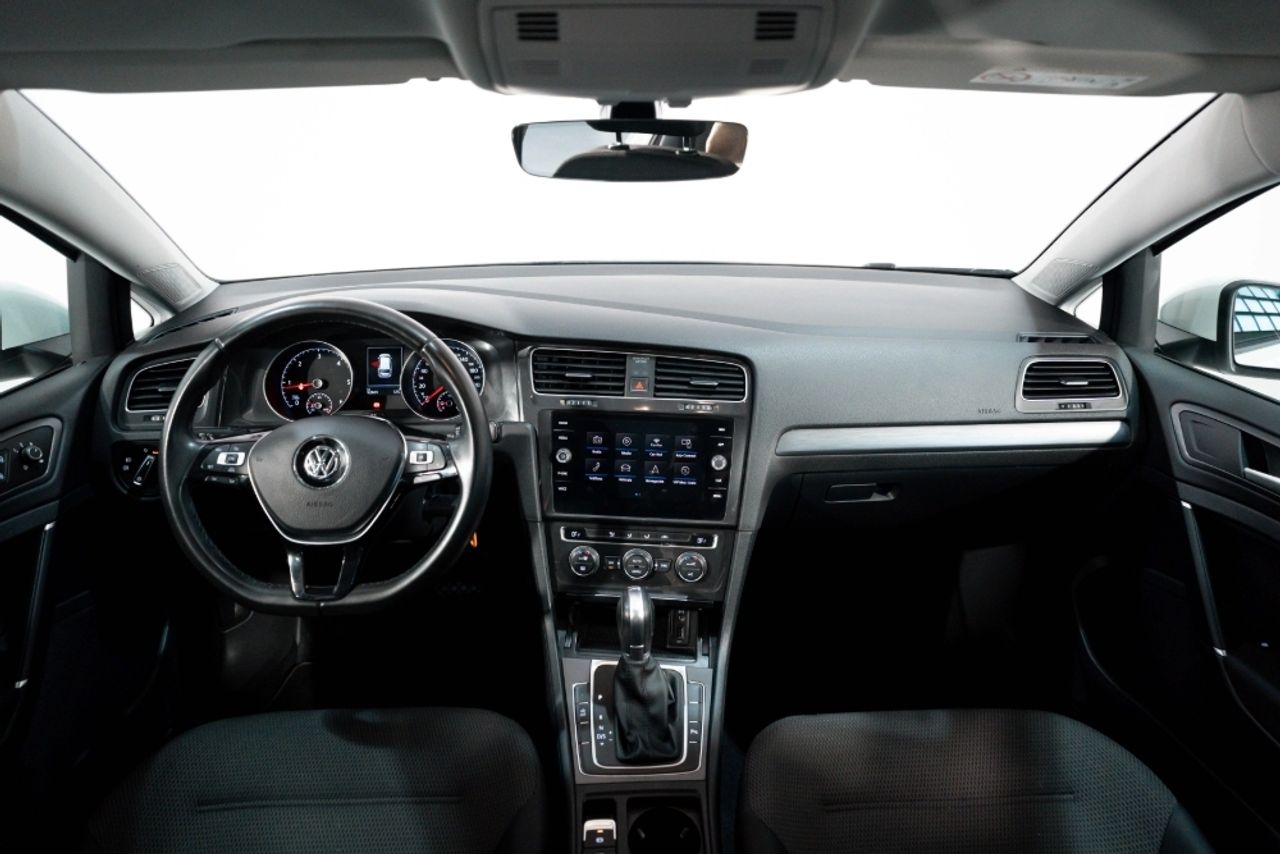 Foto Volkswagen Golf 22