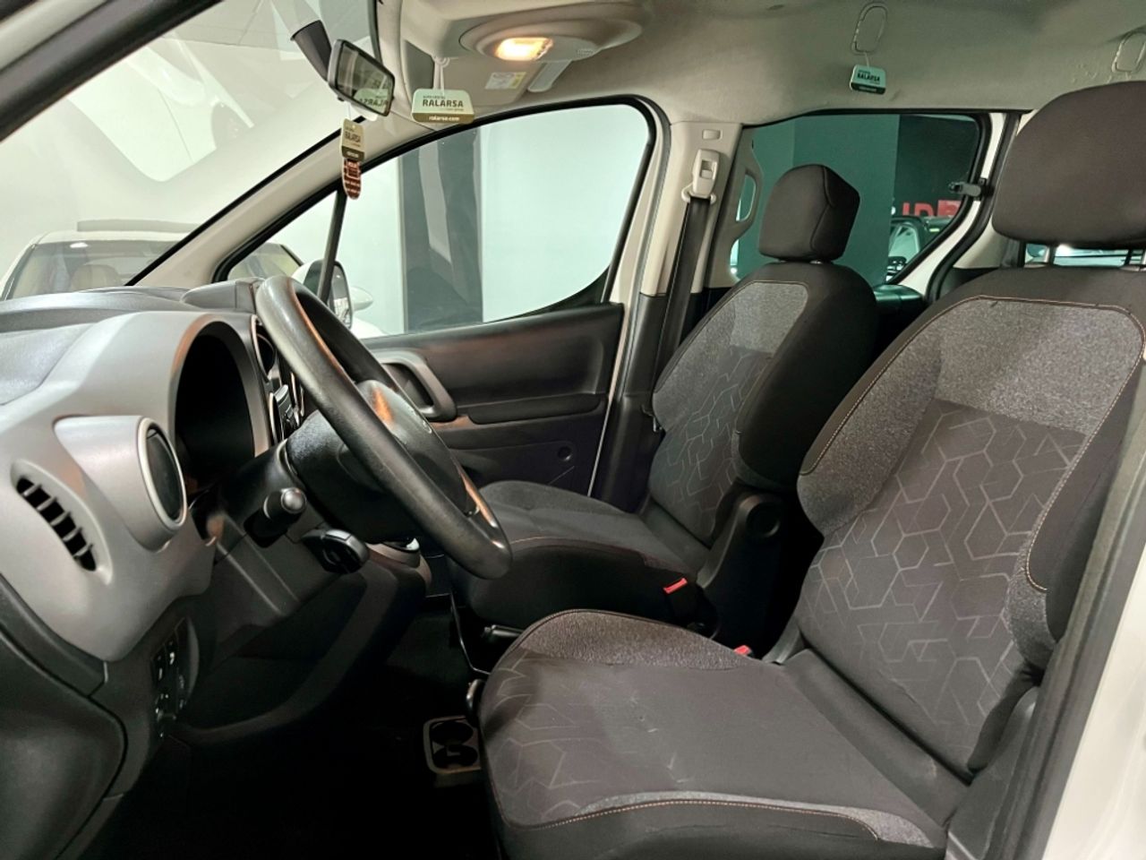 Foto Peugeot Partner 4
