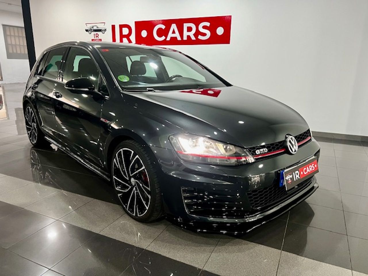 Foto Volkswagen Golf 9