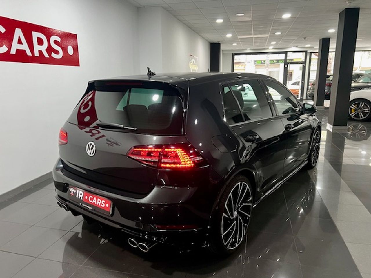 Foto Volkswagen Golf 13
