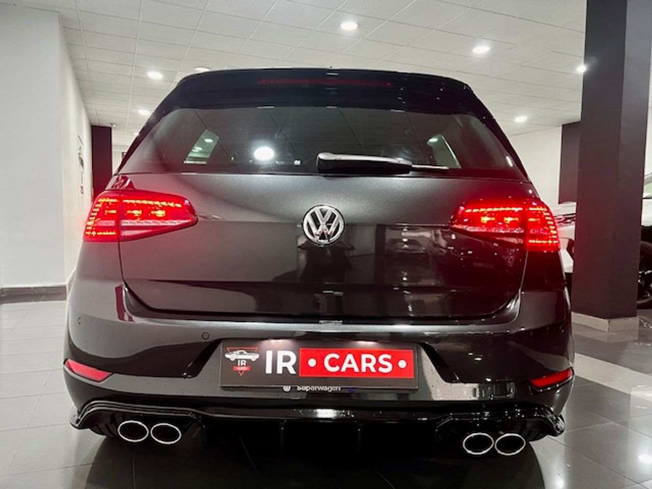 Foto Volkswagen Golf 21
